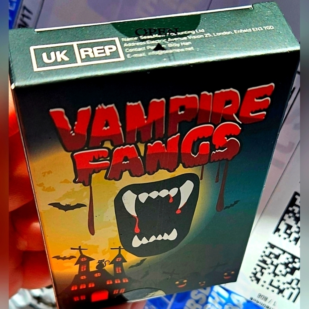 Vampire Teeth Fangs Adult and Kids - Picture 6 of 6